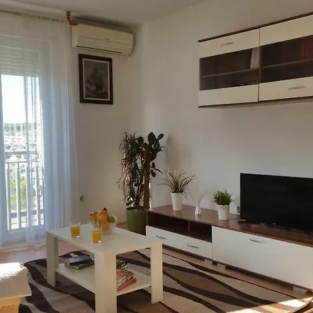 Apartment Marine